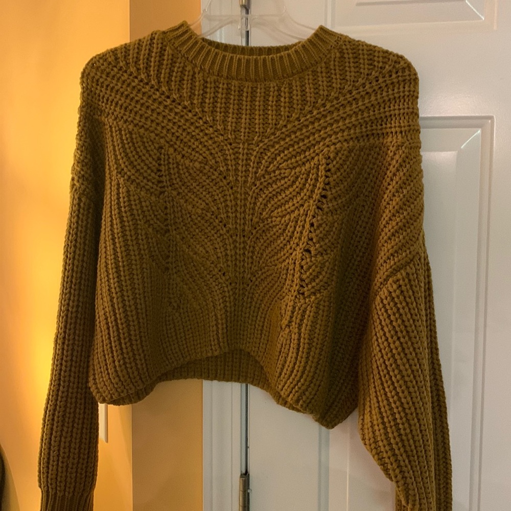 NWT Topshop cropped sweater